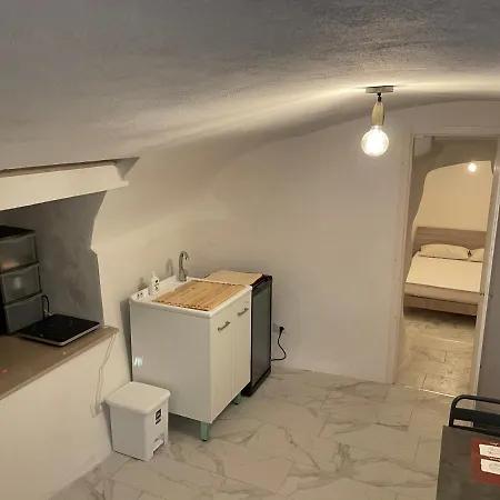 Mory&clary Cave Palese Airport * Bari