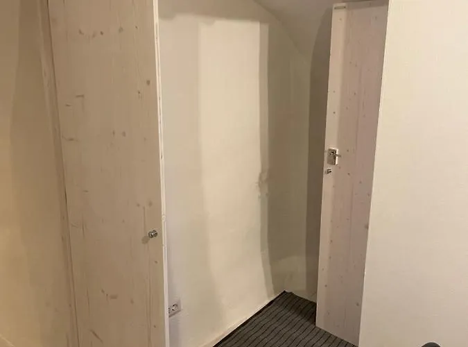 Mory&clary Cave Palese Airport * バーリ