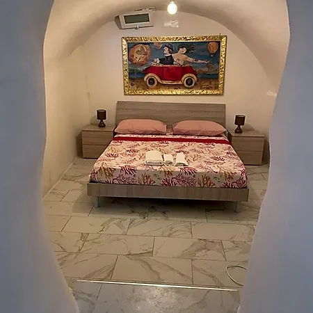 Mory&clary Cave Palese Airport Bari
